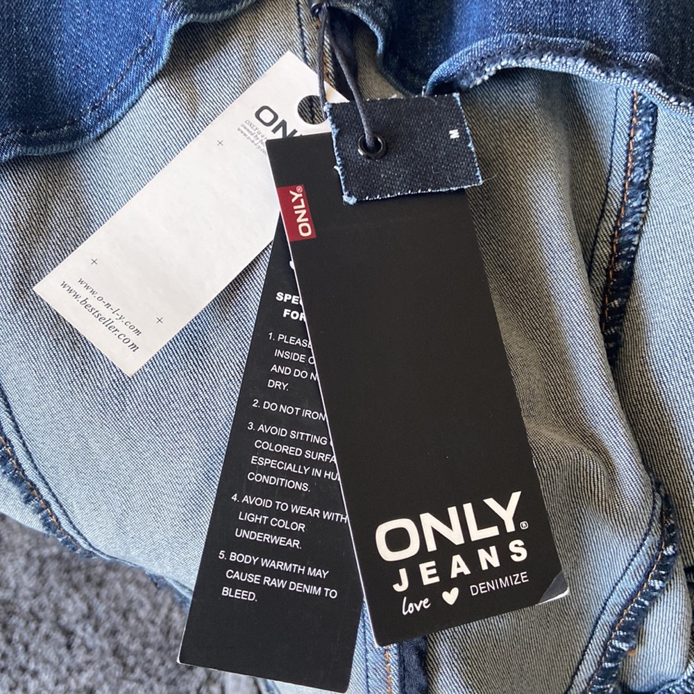 ❌SOLD❌ ONLY Jeans Denim Jacket With Faux Fur Collar - Picture 7 of 7